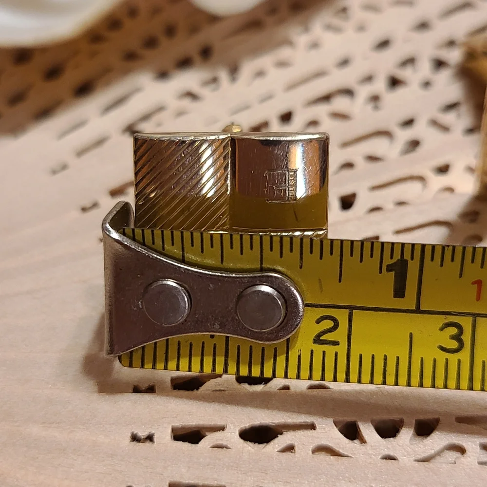 Unique Vintage Gold Cuff Links